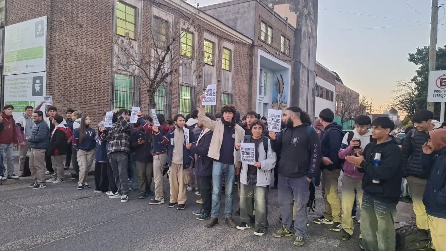 La escuela Técnica N° 1 trabaja en recuperar los contenidos afectados por la demora administrativa