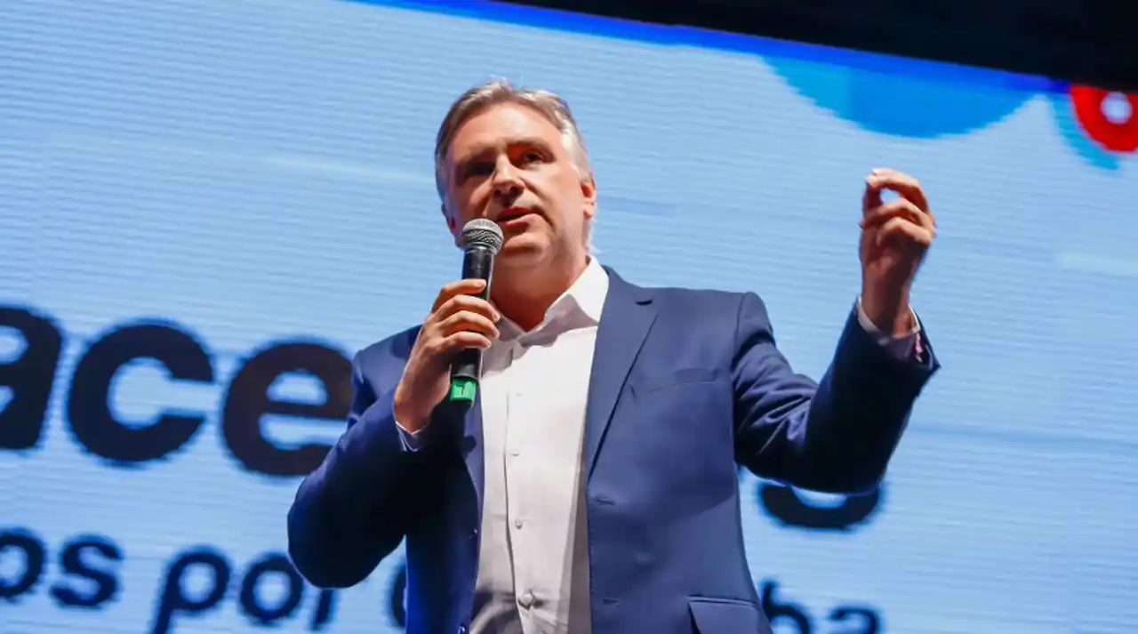 En vísperas de la Marcha Federal Universitaria, Llaryora se sumó al reclamo por presupuesto