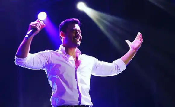 Carlos Rivera se rinde a la música de Franco de Vita