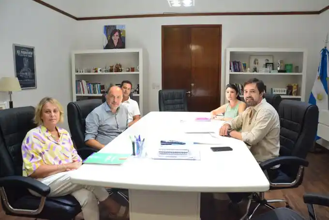 El intendente pide jerarquizar el hospital para que sea un Centro de Salud Regional