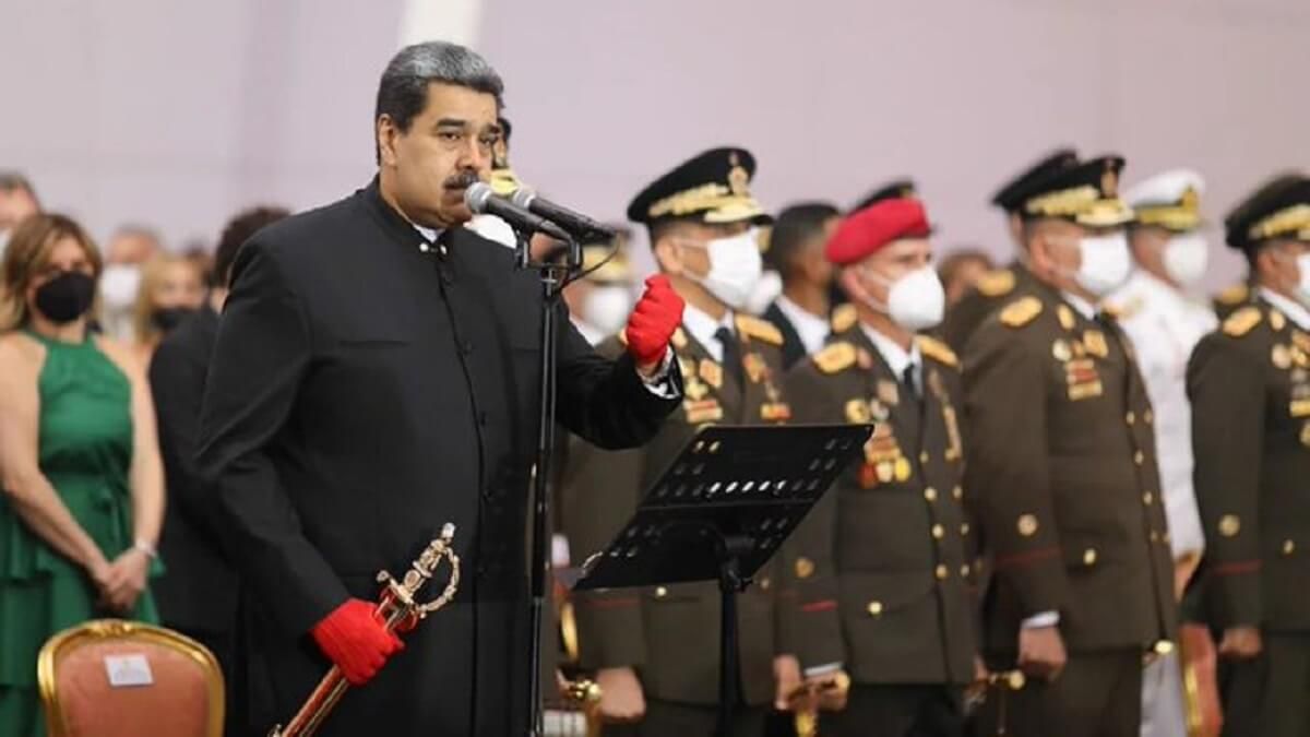 LA MOVIDA DE MADURO para fastidiar  a Diosdado Cabello con los ascensos militares, según Sebastiana Barráez