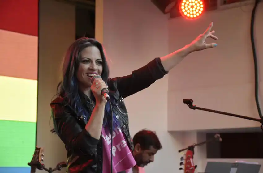 Rosario Blanco se siente como en casa y presentó su nuevo material