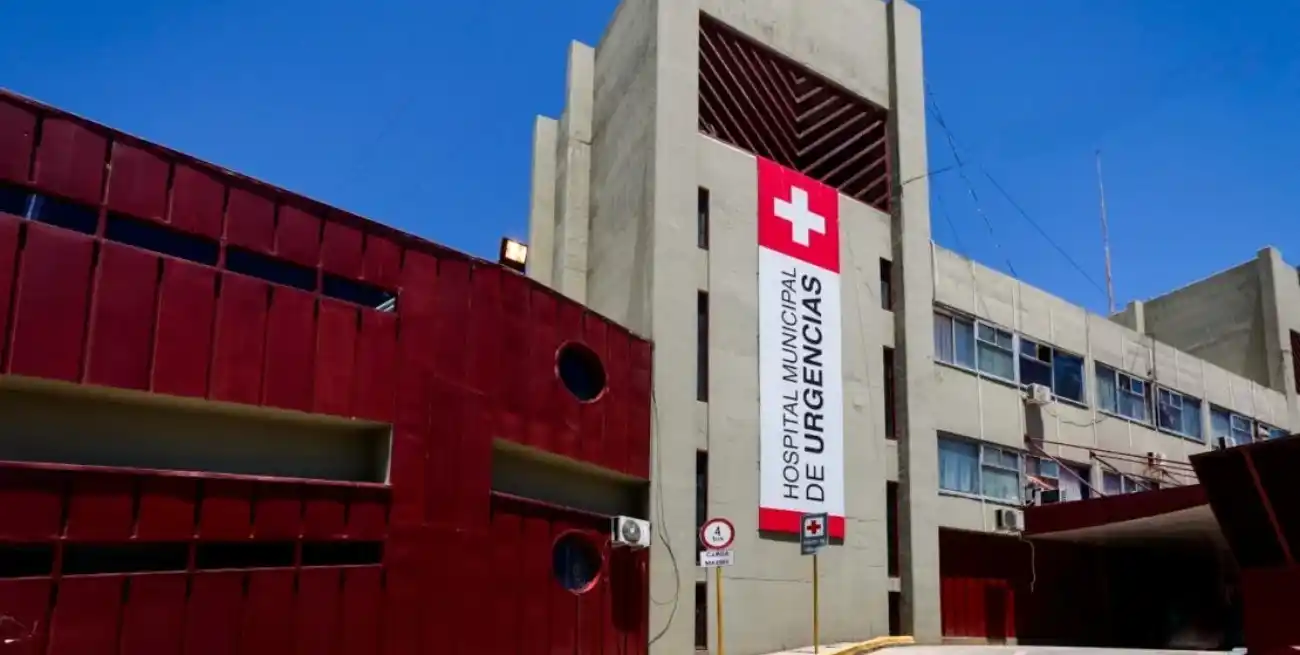 La víctima está internada en el Hospital Municipal de Urgencias.