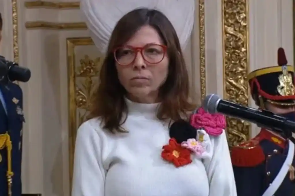 Silvina Batakis superó el primer test de deuda: recaudó $113.800 millones extra