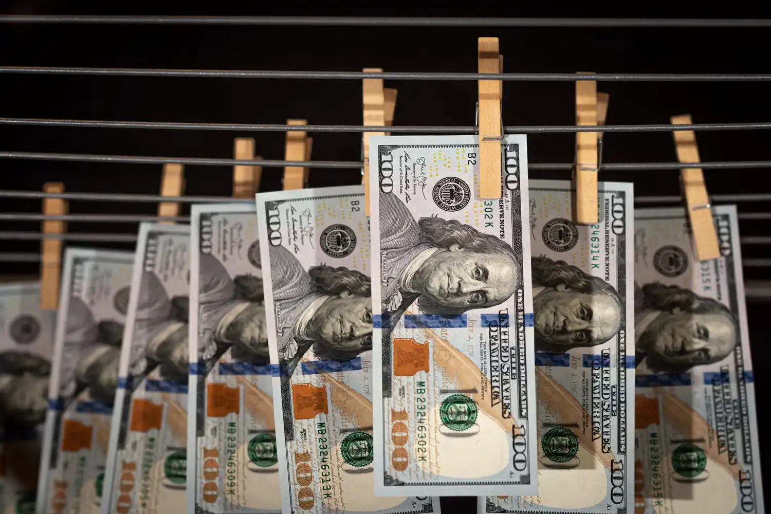 El gobierno podría recaudar USD 25 mil millones con el blanqueo, según consultores