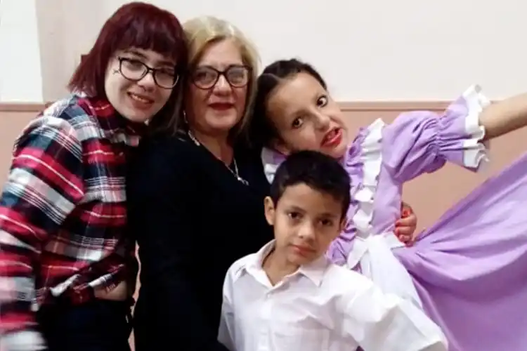 Madrazas: Ana Romagnano, “una luchadora”
