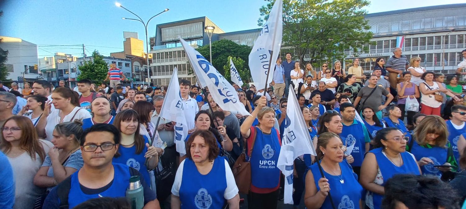 UPCN Entre Ríos respalda principios del Gobernador, pero vigila derechos de trabajadores