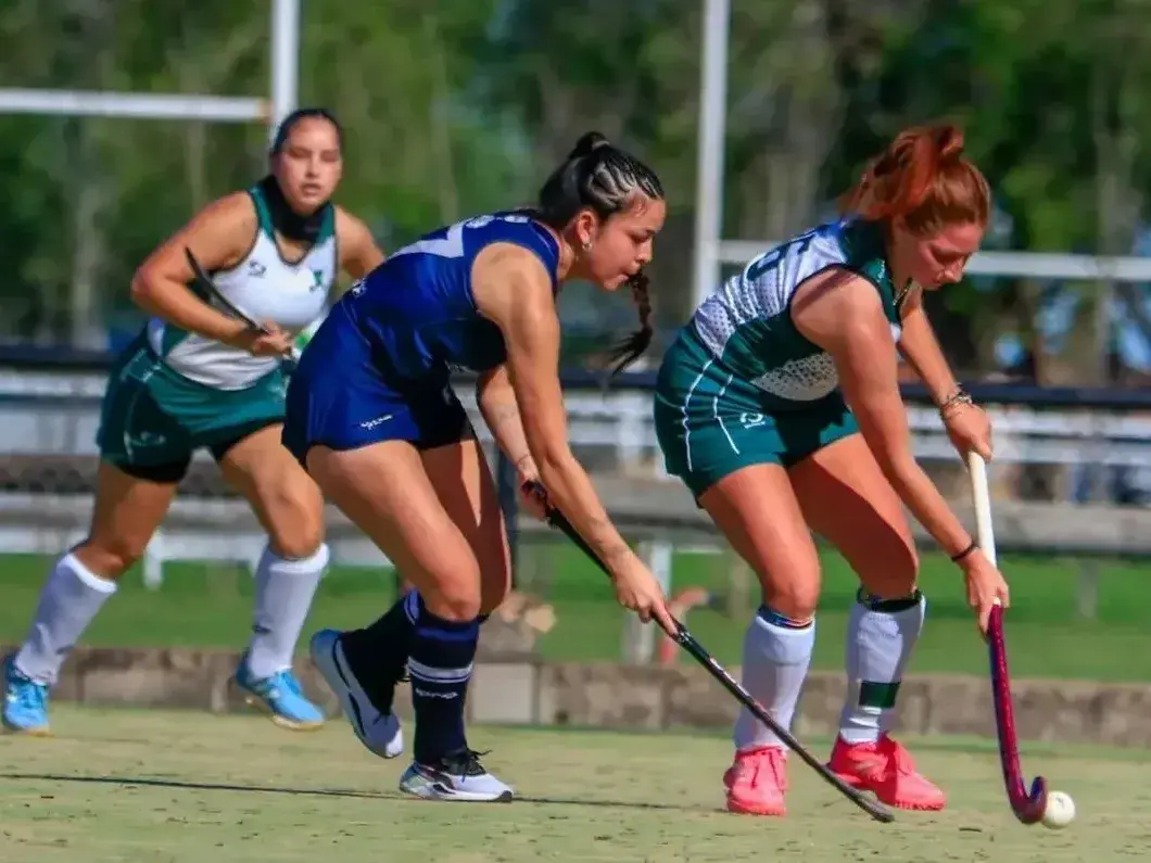 Nicolás Batalla venció 2 a 0 a Sp Norte y se quedó con el Apertura de Damas Mayores de la FOSH. Foto: Redes