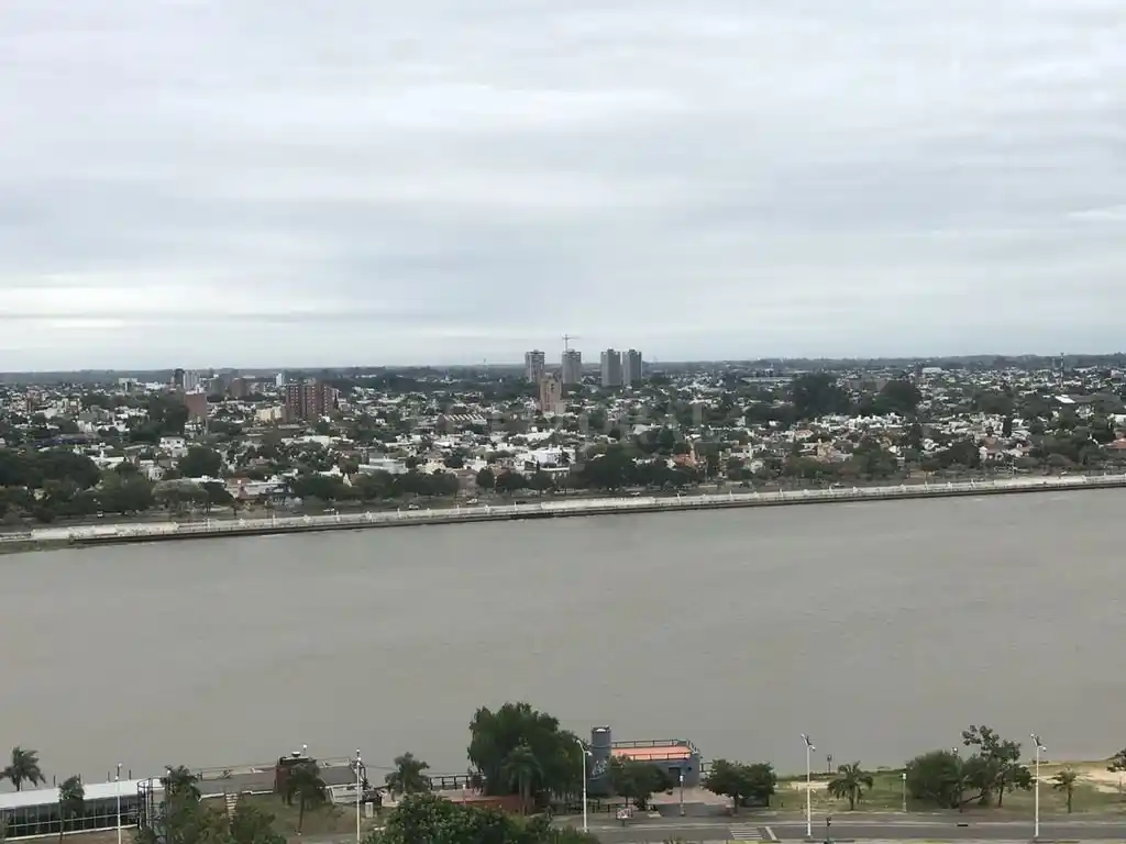 Posibilidad de lluvias aisladas, viento y calor en Santa Fe