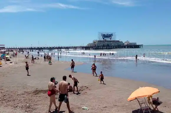 Se adelantó el verano en Mar del Plata: la temperatura máxima rondará por los 30 grados