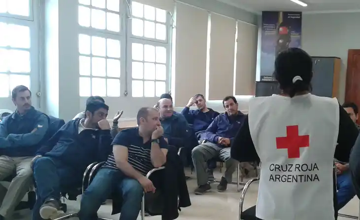 Para el massismo es una "medida fuera de toda lógica" recorte de subsidios a Cruz Roja