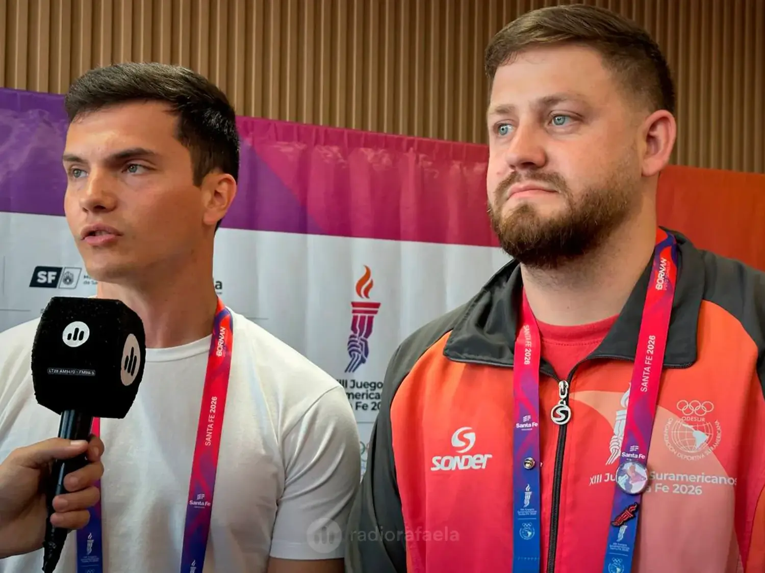 Emiliano y Facundo - responsables del Centro de Prensa Juegos Suramericanos | Juegos Suramericanos 2026: balance del trabajo realizado junto a la prensa en Rafaela