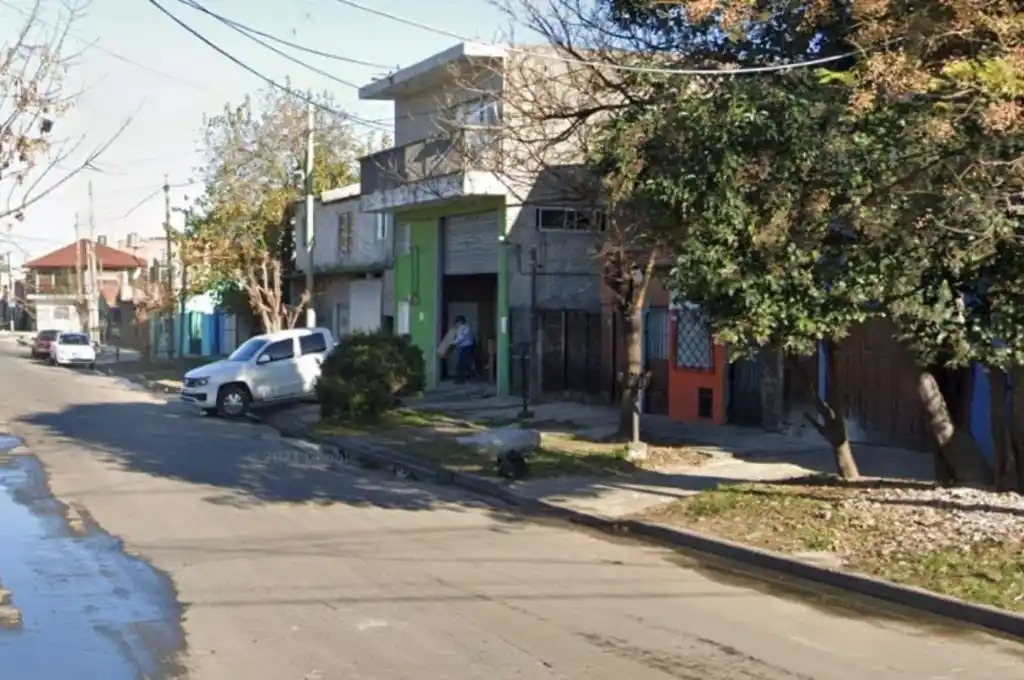 Los mismos ladrones atacaron a dos policías con pocos minutos de diferencia