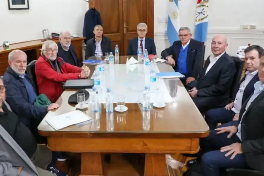 Paritarias: los estatales aceptaron la oferta del gobierno