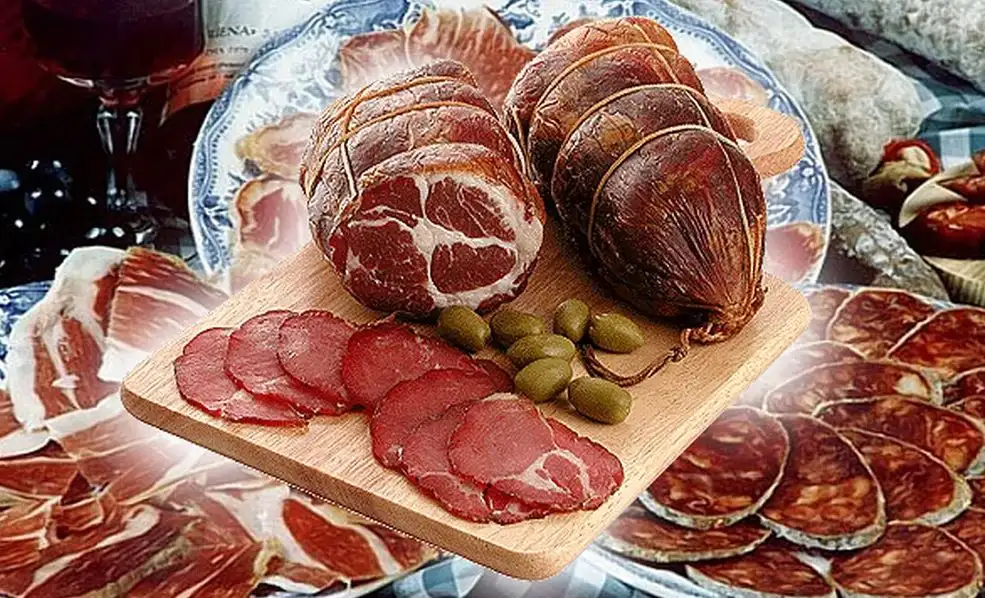 Podrían faltar salamines, salchichas, pañales descartables y vasos de plástico