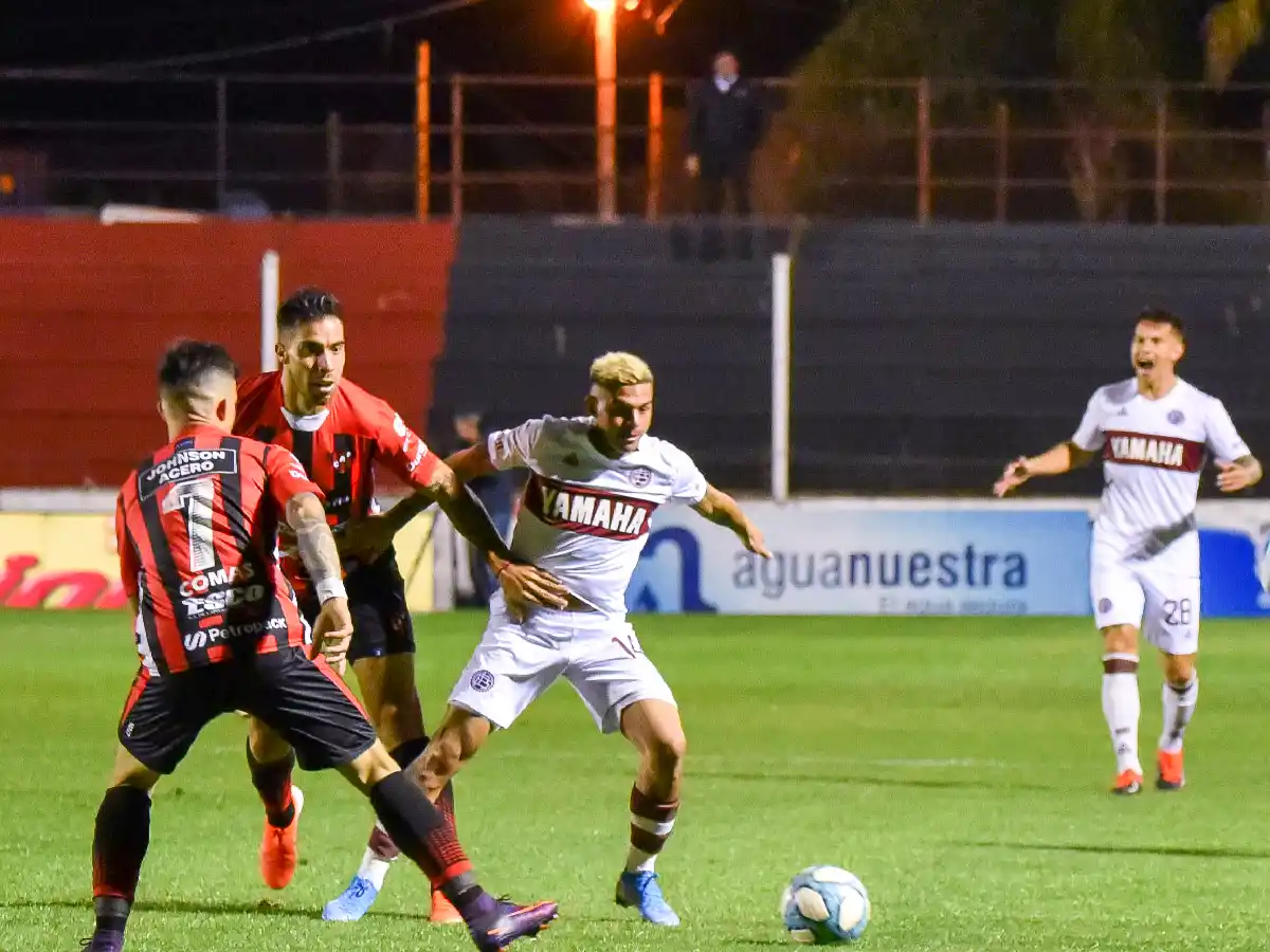 Patronato y Lanús igualaron en Paraná