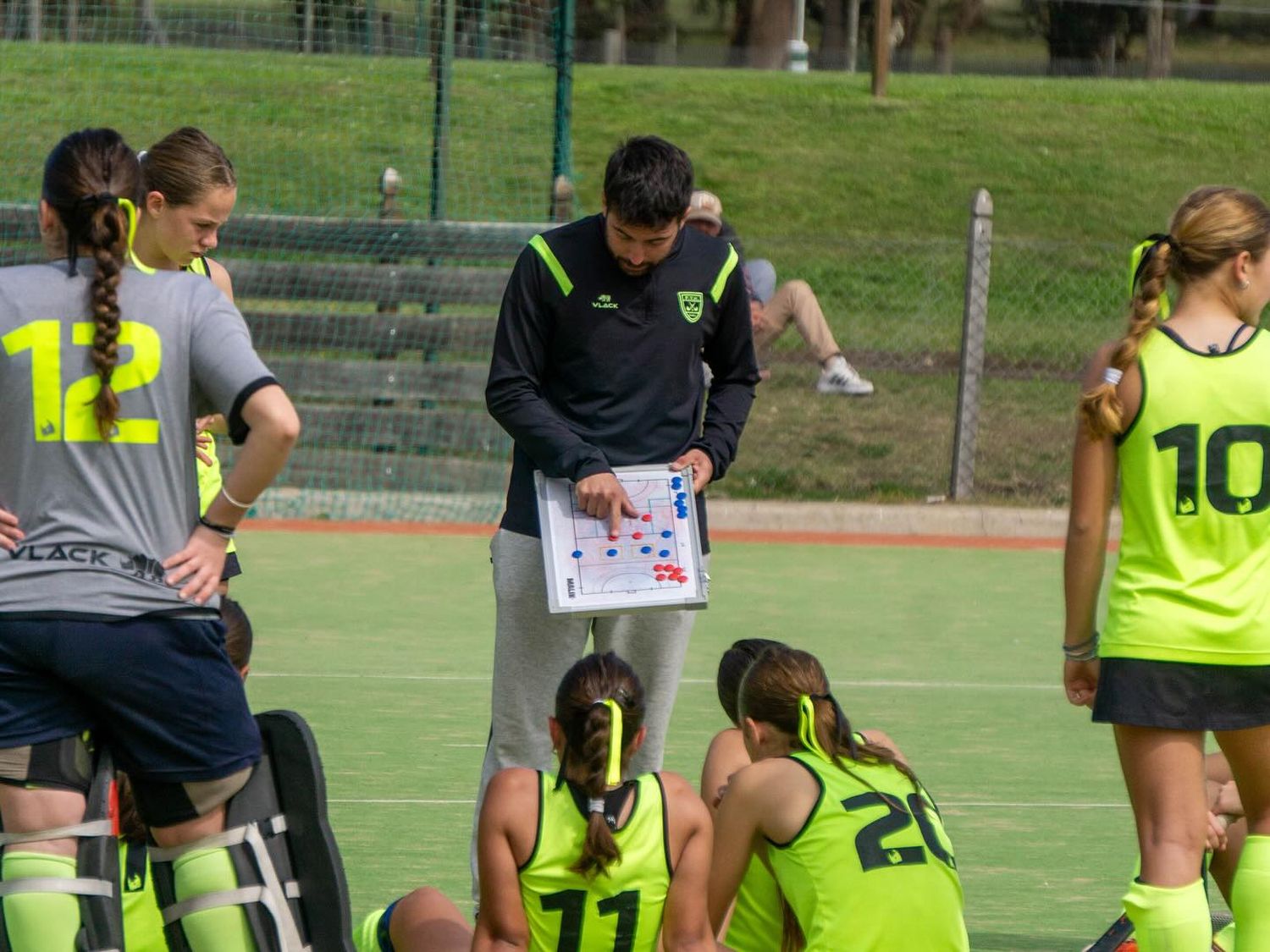 Varales analizó la actuación de la sub 14 tandilense.