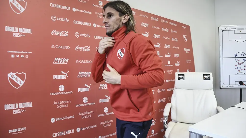 Beccacece dejó de ser DT de Independiente