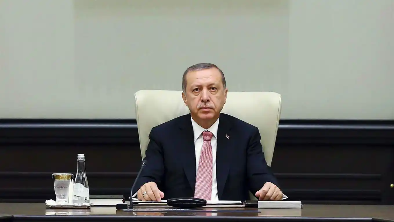 Erdogan continúa con la purga