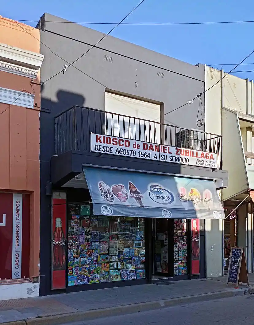 El comercio está situado en San Antonio Norte 143.