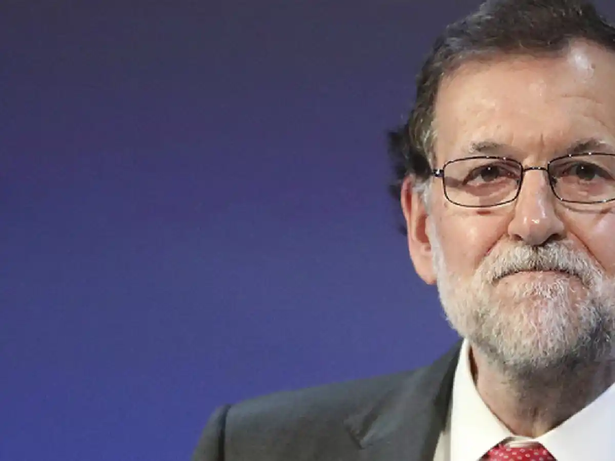 El gobierno español anuncia el inicio del proceso para intervenir en Cataluña