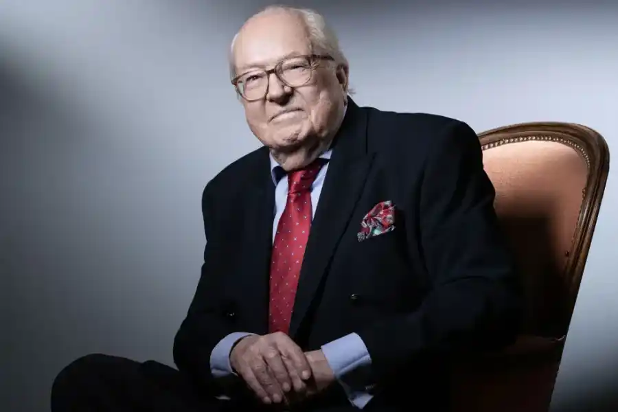Jean-Marie Le Pen, fundador del Frente de extrema derecha en Francia, muere a los 96 años