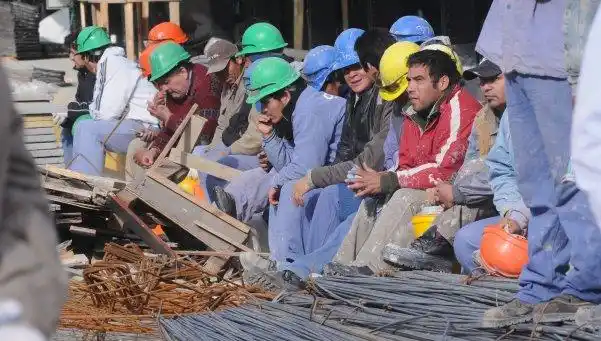 Cada vez más gremios en pie de guerra con el gobierno