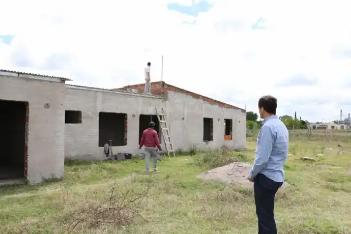Bolívar: Bucca recorrió el Hogar de Protección para Mujeres 
