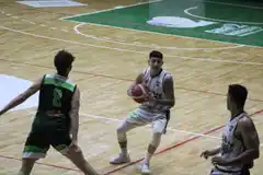 B.H. le ganó el clásico a Bancario en Primera
y se coronó campeón en la U-13 en la Liga