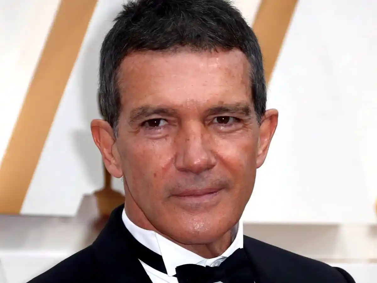 En día de su cumpleaños 60, Antonio Banderas anunció que tiene coronavirus