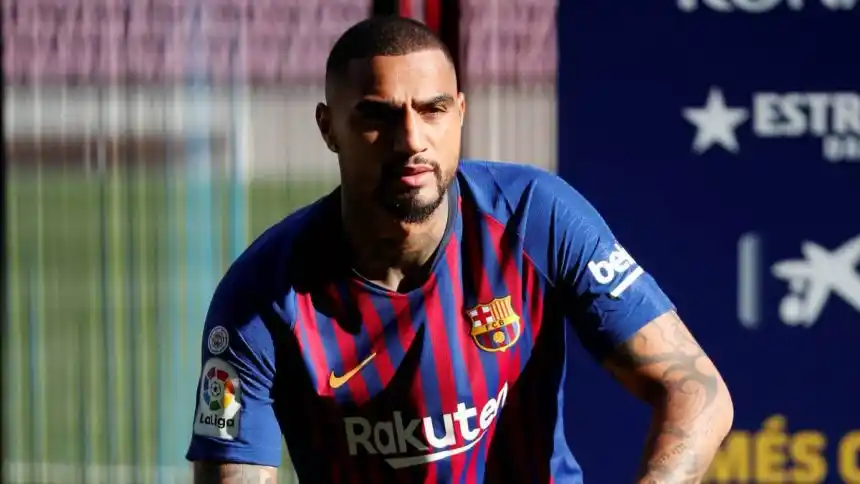 «No vengo a ser titular, vengo a ayudar y a mirar a Messi»