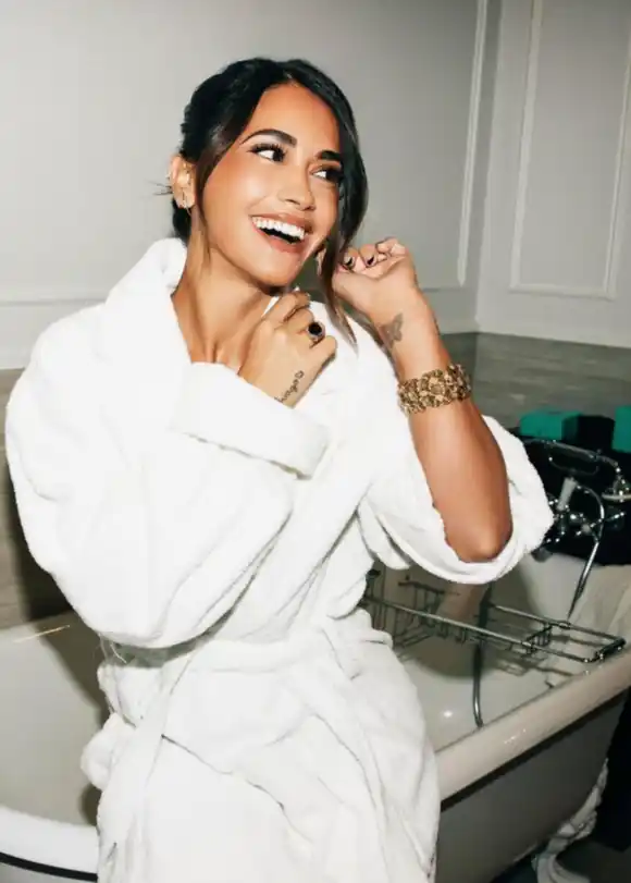 Antonela Roccuzzo, de entrecasa, luce un outfit cómodo