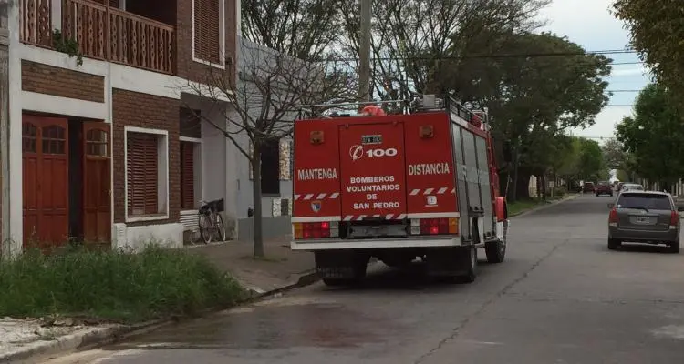 Principio de incendio en una vivienda de Litoral al 1100