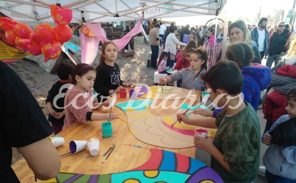 Arte y entretenimientos en la escollera