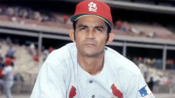 ¡VÍCTOR DAVALILLO A SUS 84 AÑOS! El béisbol venezolano se entristece por la partida del REY DEL HIT