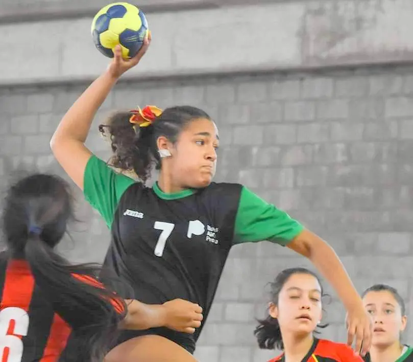 Dos damas se suman al Argentino Sub-16 de handbol