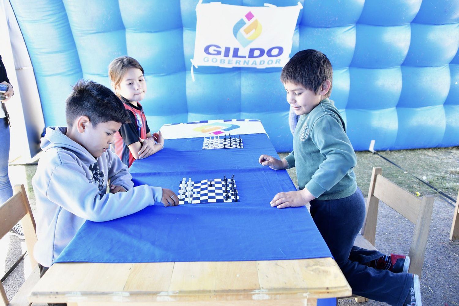 Actividades recreativas en el lote 111
para despedir las vacaciones invernales