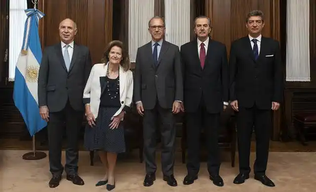 La Corte Suprema extendió la feria extraordinaria en la justicia hasta el 10 de mayo
