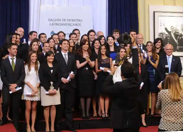 Tras recorrer La Plata, Cristina encabezó acto en Casa Rosada