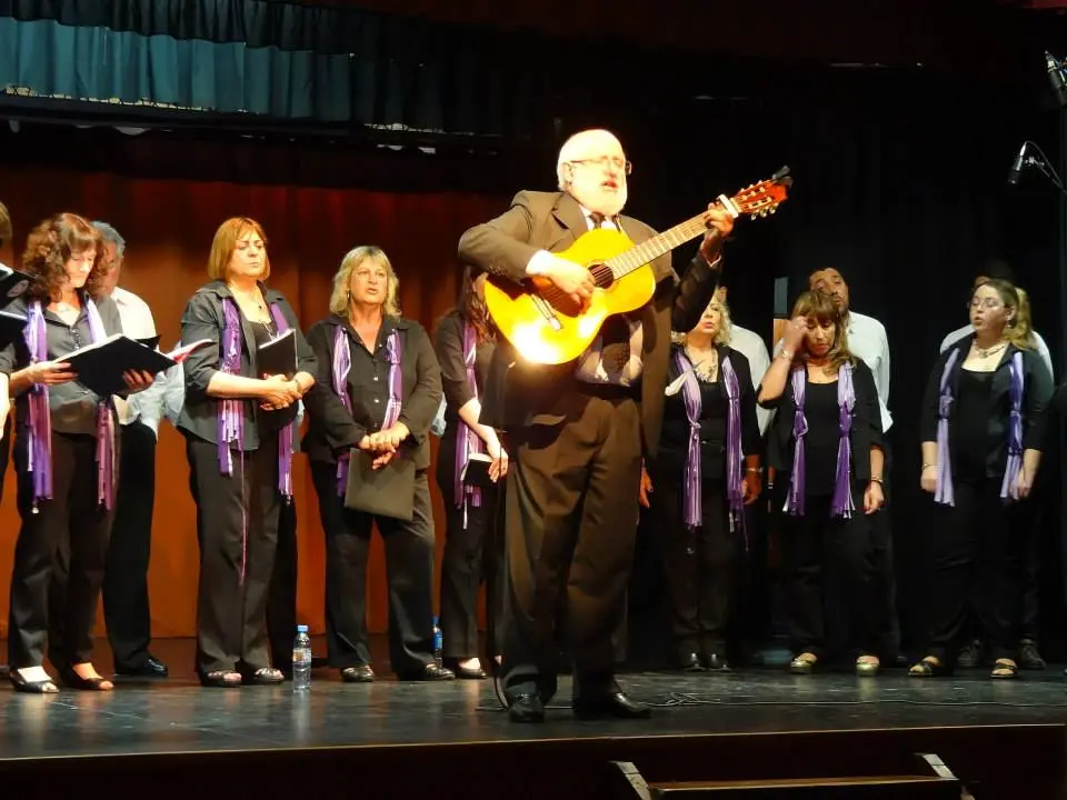 Concierto de música popular en la Fundación Educacional UPC