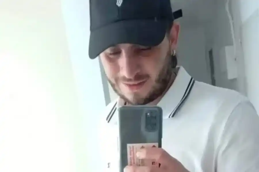 Un joven argentino cayó desde un acantilado en España y se encuentra internado en grave estado