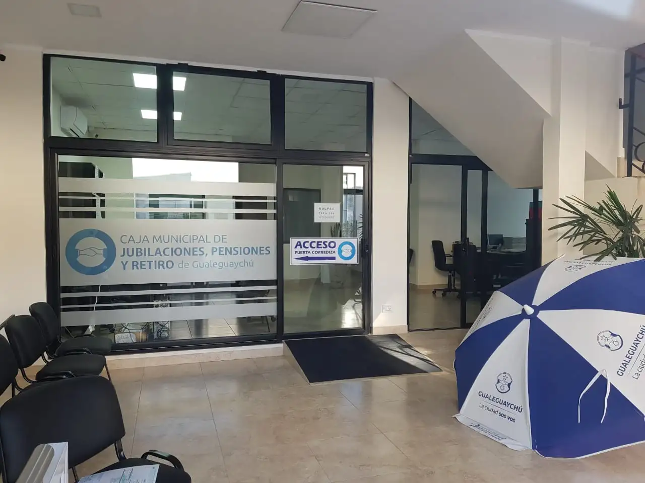  La Caja y Vida acordaron vacunar a jubilados y pensionados en sus casas