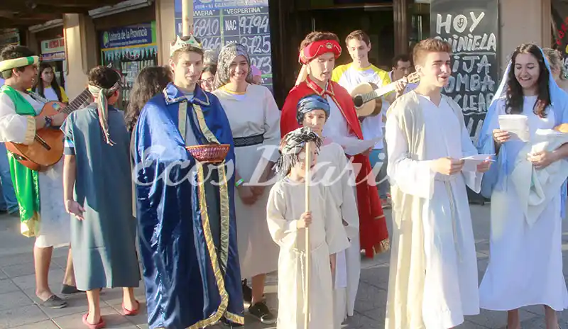 Cantaron villancicos en el centro