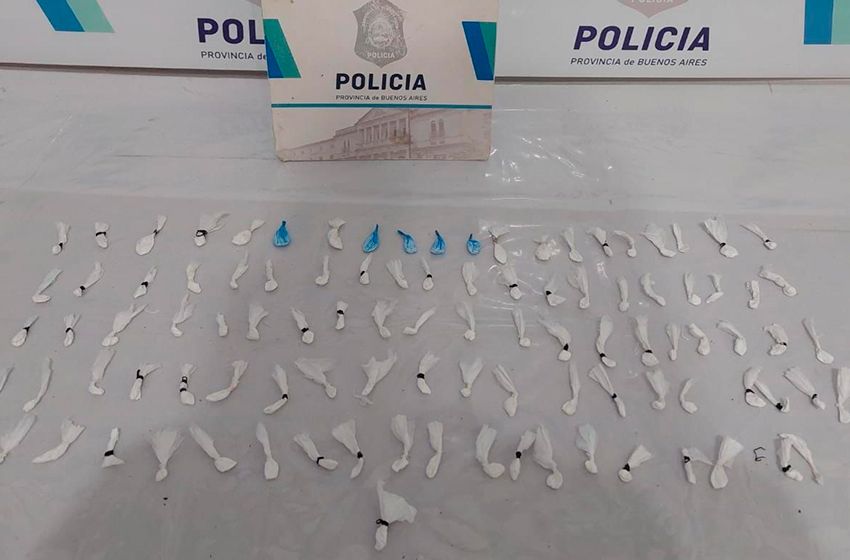 Droga en la Vieja Terminal: caen "Luna" y "Violeta" con 101 envoltorios de cocaína