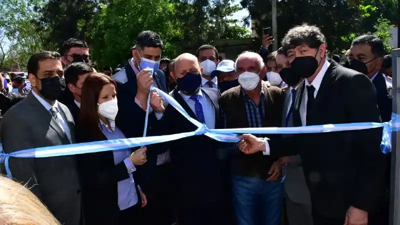 Estanislao del Campo celebró la concreción de 2 nuevas escuelas y la Casa de la Solidaridad