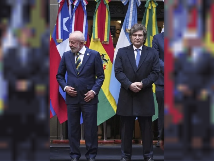 Lula y Milei en la Cumbre del Mercosur. NA