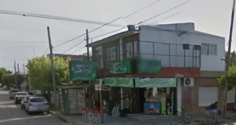 A punta de pistola, se llevó plata, un celular y paquetes de cigarrillos de un kiosco