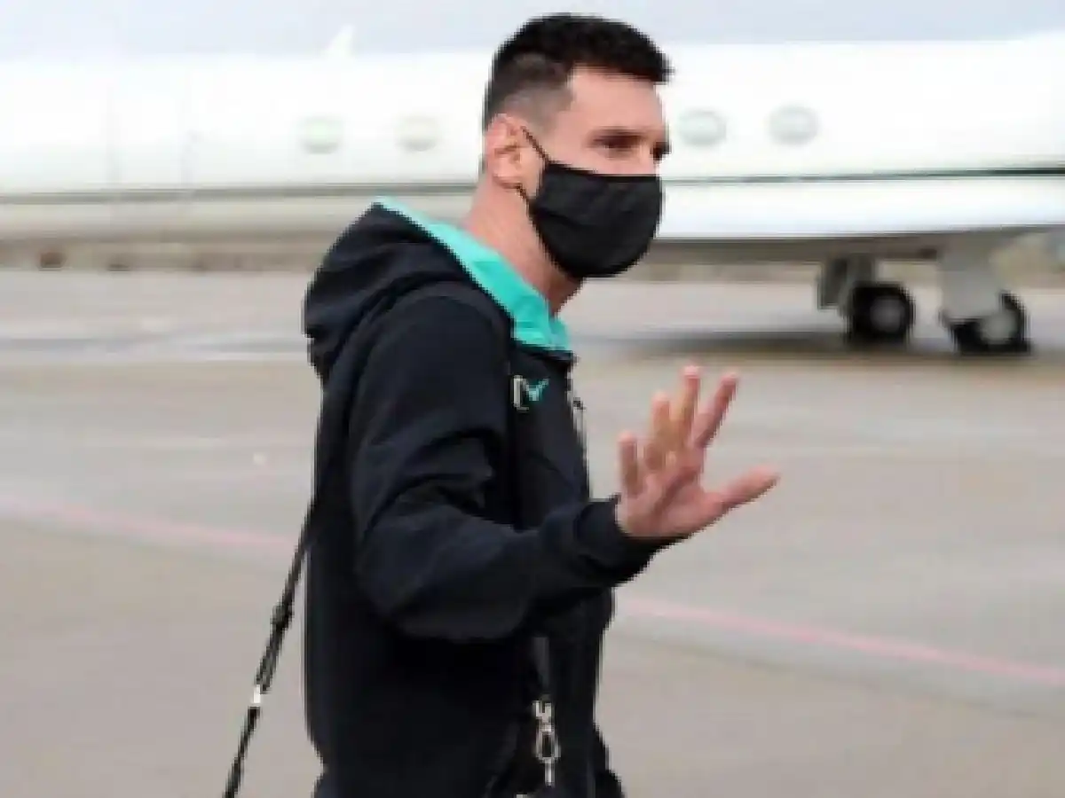 Desmienten supuestas conversaciones de Messi con Barcelona