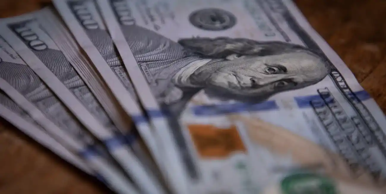 El tipo de cambio en el Banco Nación cerró estable a $1.190 para la venta.