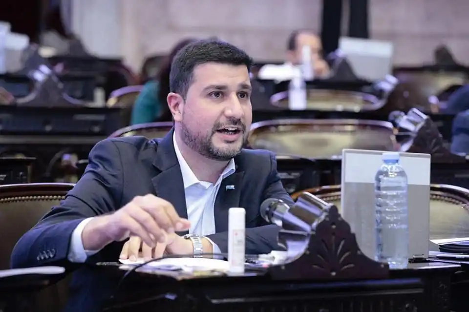 Marcos Cleri citó a la Bicameral de Trámite Legislativo para tratar el DNU con las nuevas medidas sanitarias